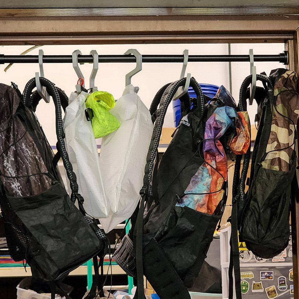 Clothes Hangers - Cheap Retail & Garment Hangers