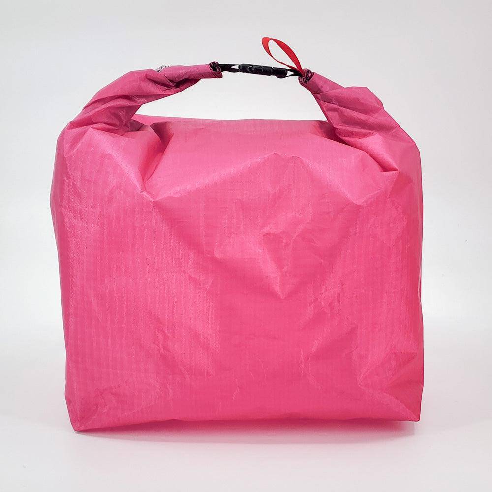 https://hilltoppacks.com/cdn/shop/products/food-bag-vivid-series-bear-bag-dtrs75-ecopak-729937.jpg?v=1690487480