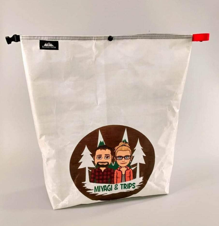 https://hilltoppacks.com/cdn/shop/products/food-bags-w-custom-printing-dyneema-bear-bags-698764.jpg?v=1690487514